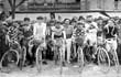 Les Cyclistes cliquez